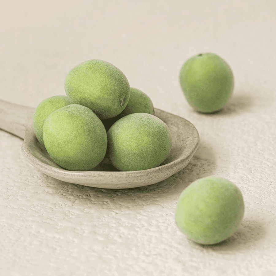 Green Plum Refreshing Toner: AHA + BHA