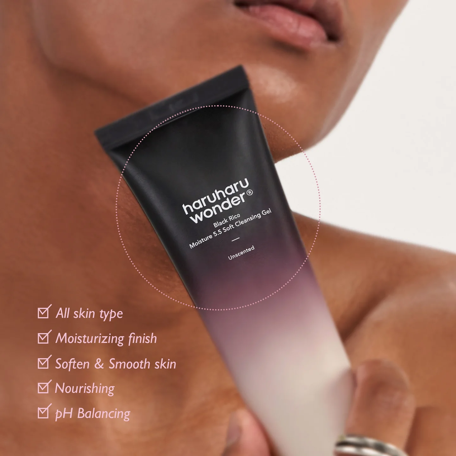 Black Rice Moisture 5.5 Soft Cleansing Gel